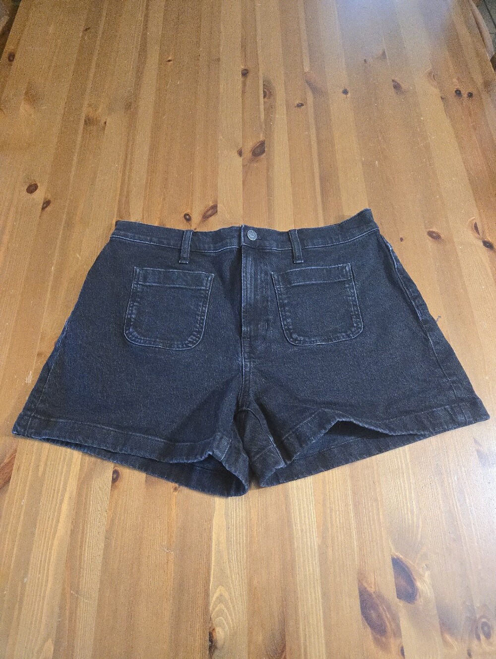 Madewell Black Denim Women’s Shorts Size 31